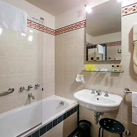 فندق Collodi 2*
