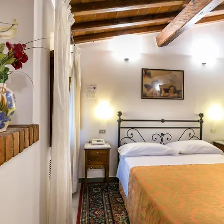 Collodi 2* Florence