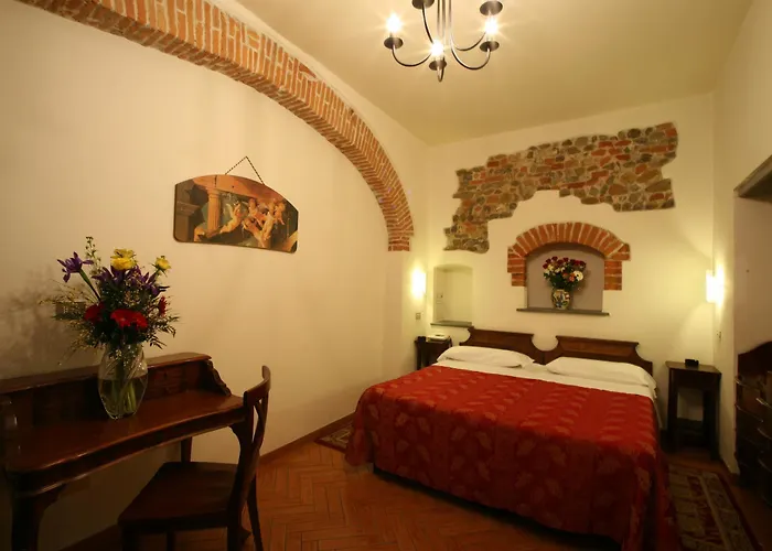 Отель Collodi 2*